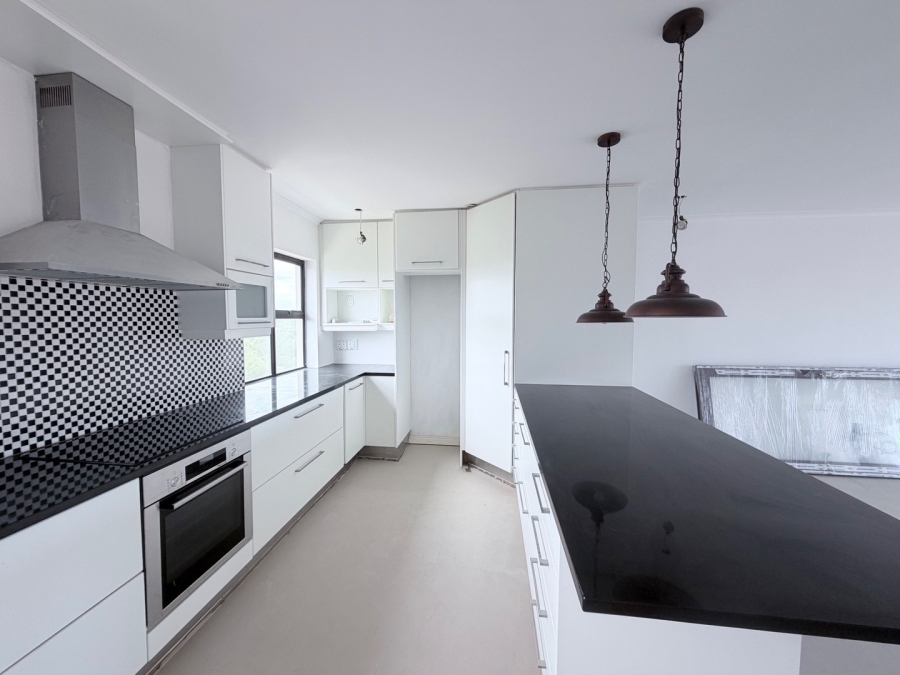 3 Bedroom Property for Sale in Bloubergstrand Western Cape